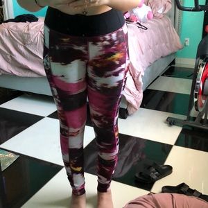 Lululemon leggings size 10